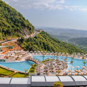 https://select-hill-hotel-rruga-nacionale-tirana-dajt-km5.albaniahotels.org