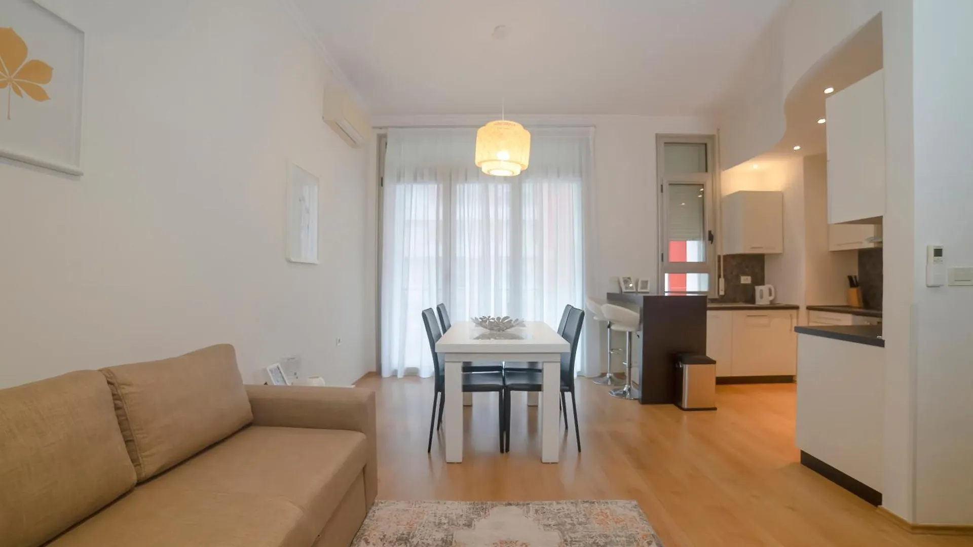 The Rooms Serviced Apartments Tirana Aparthotel