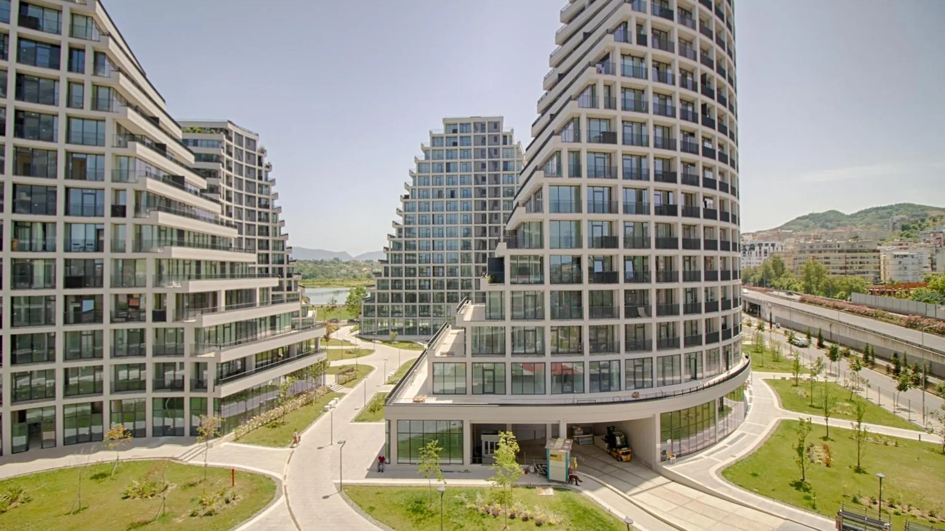 The Rooms Serviced Apartments Tirana 4*,  Albânia