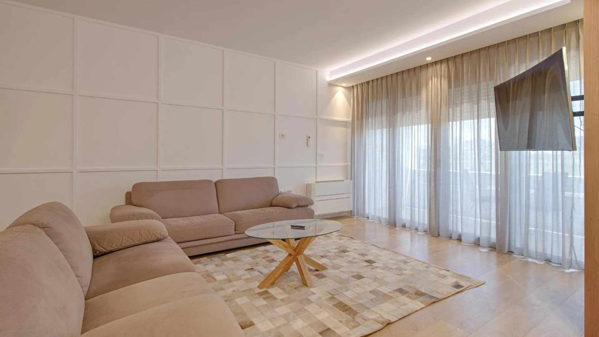 The Rooms Serviced Apartments Tirana Aparthotel