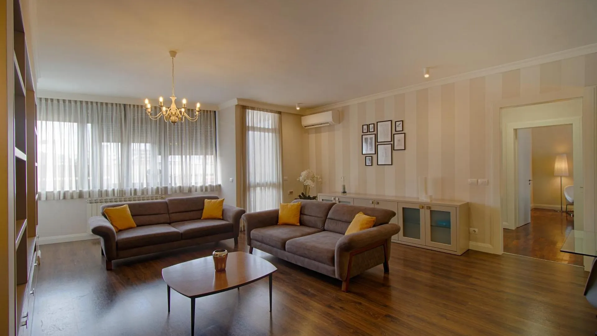 Apart-hotel The Rooms Serviced Apartments Tirana
