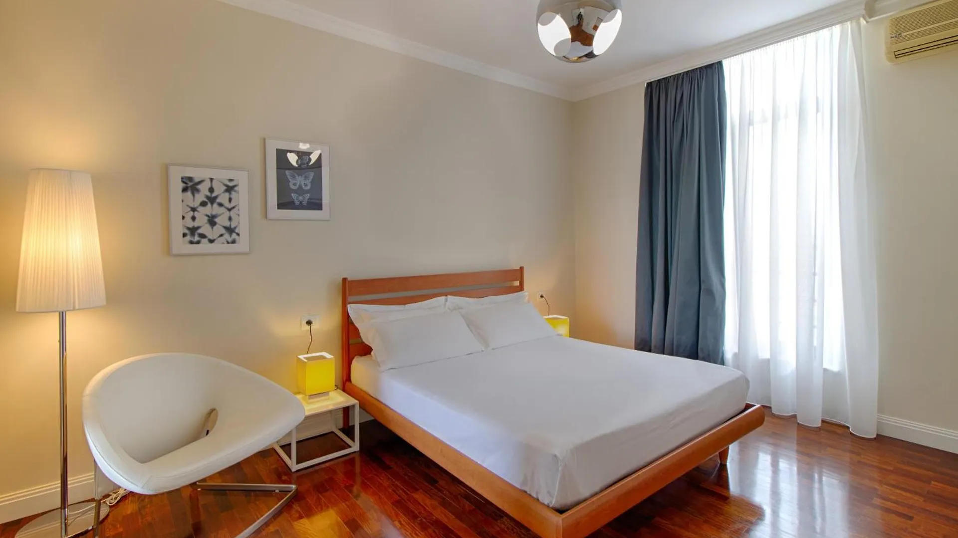 The Rooms Serviced Apartments Tirana 4*,