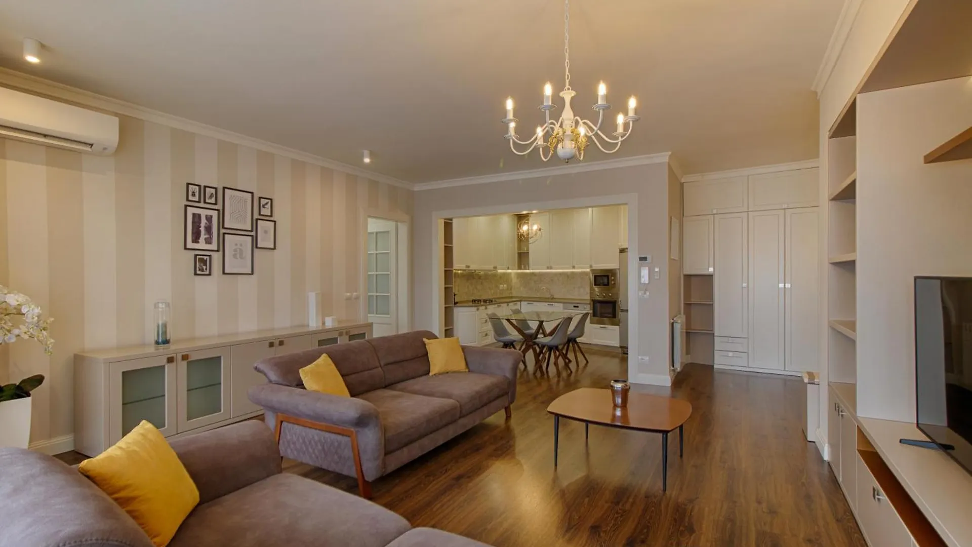 The Rooms Serviced Apartments Tirana Aparthotel